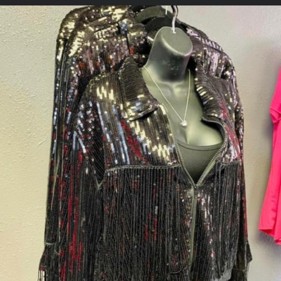 Black sequin fringe zip up jackets - Picture 4 of 4